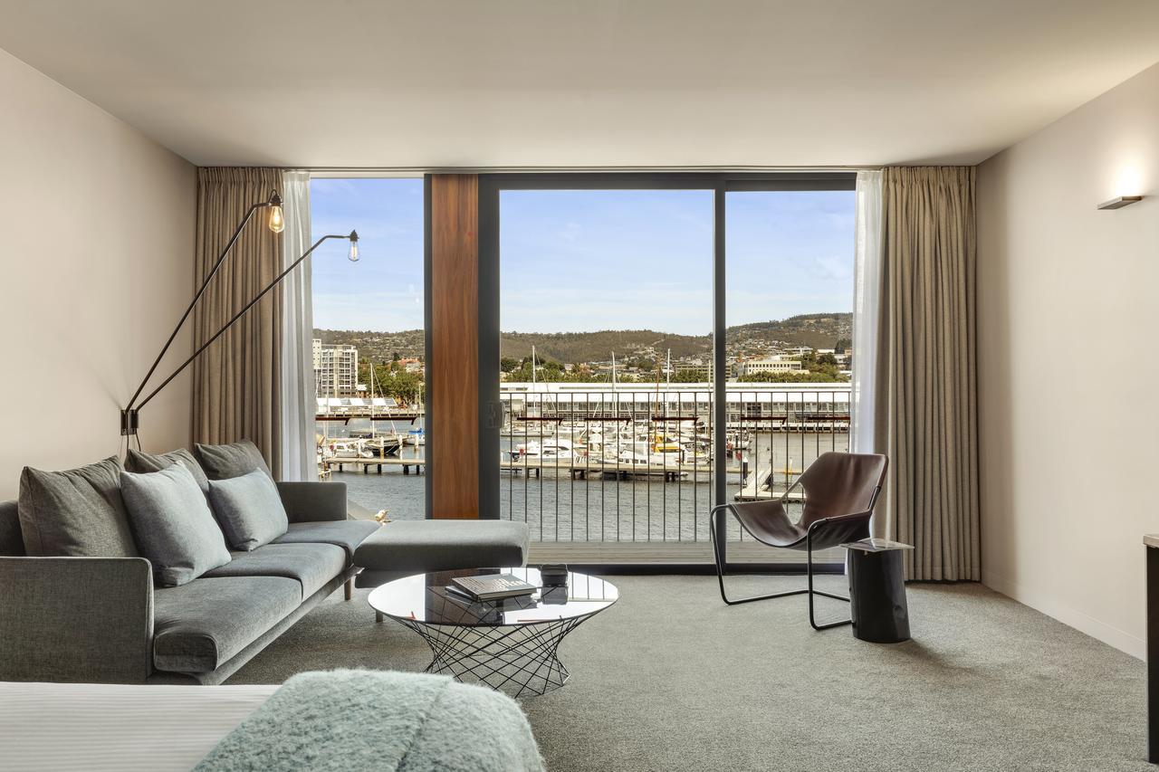 Macq 01 Hotel Hobart Exteriér fotografie The interior of a typical apartment at The Standard