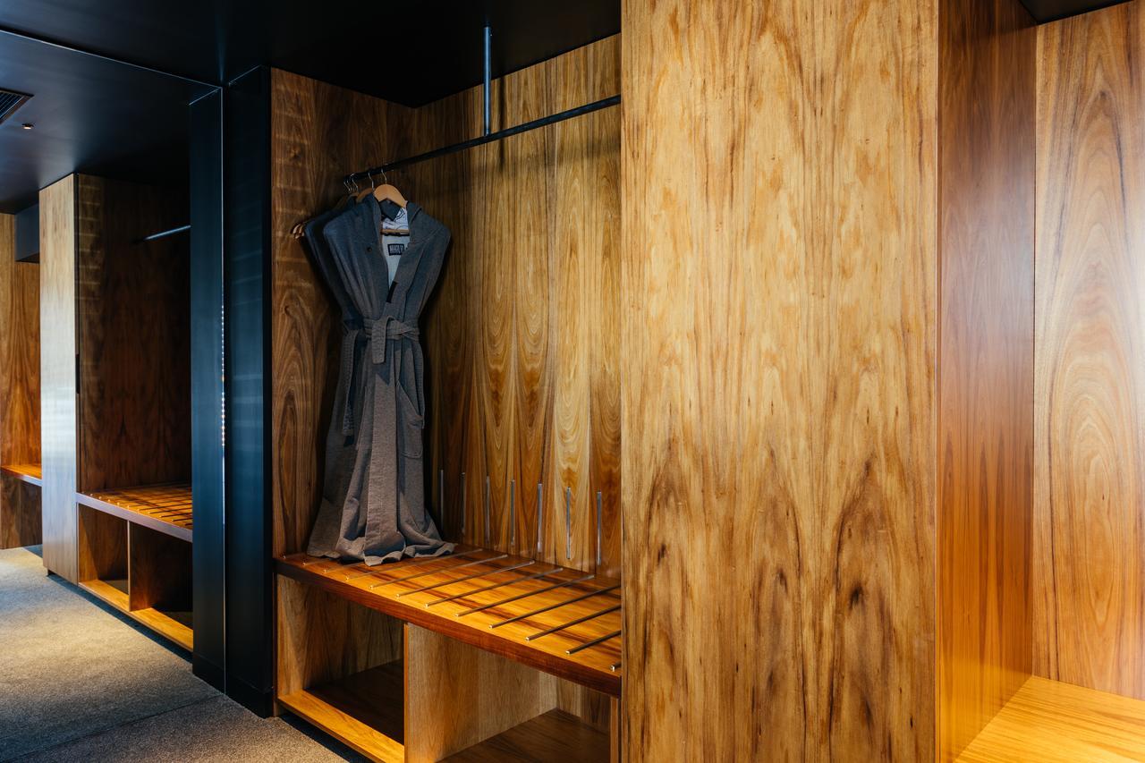Macq 01 Hotel Hobart Exteriér fotografie The changing room at the London Aquatics Centre